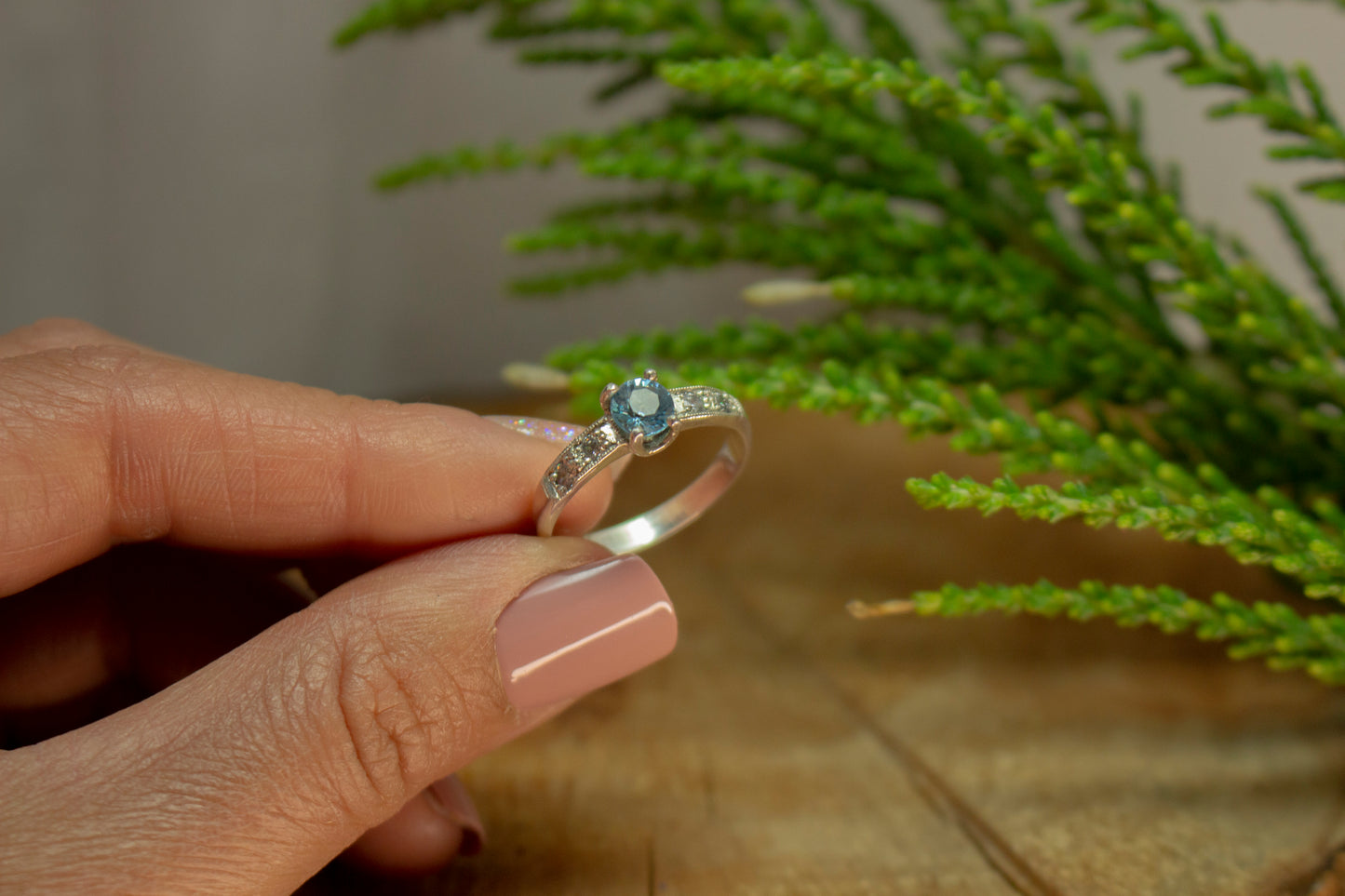 Anillo "Atenea" Topacio Magia de Zoi
