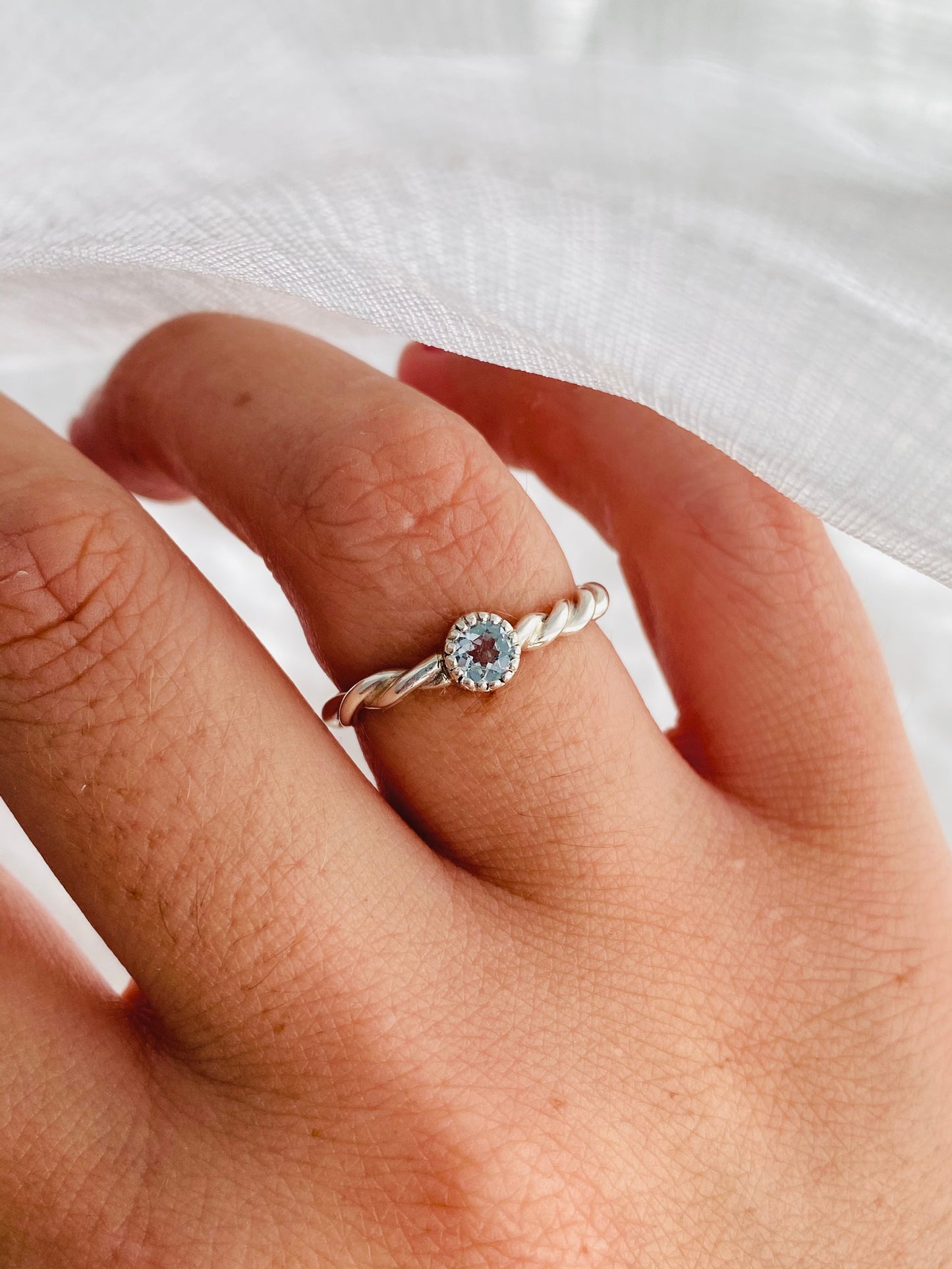 Anillo Aguamarina del Firmamento