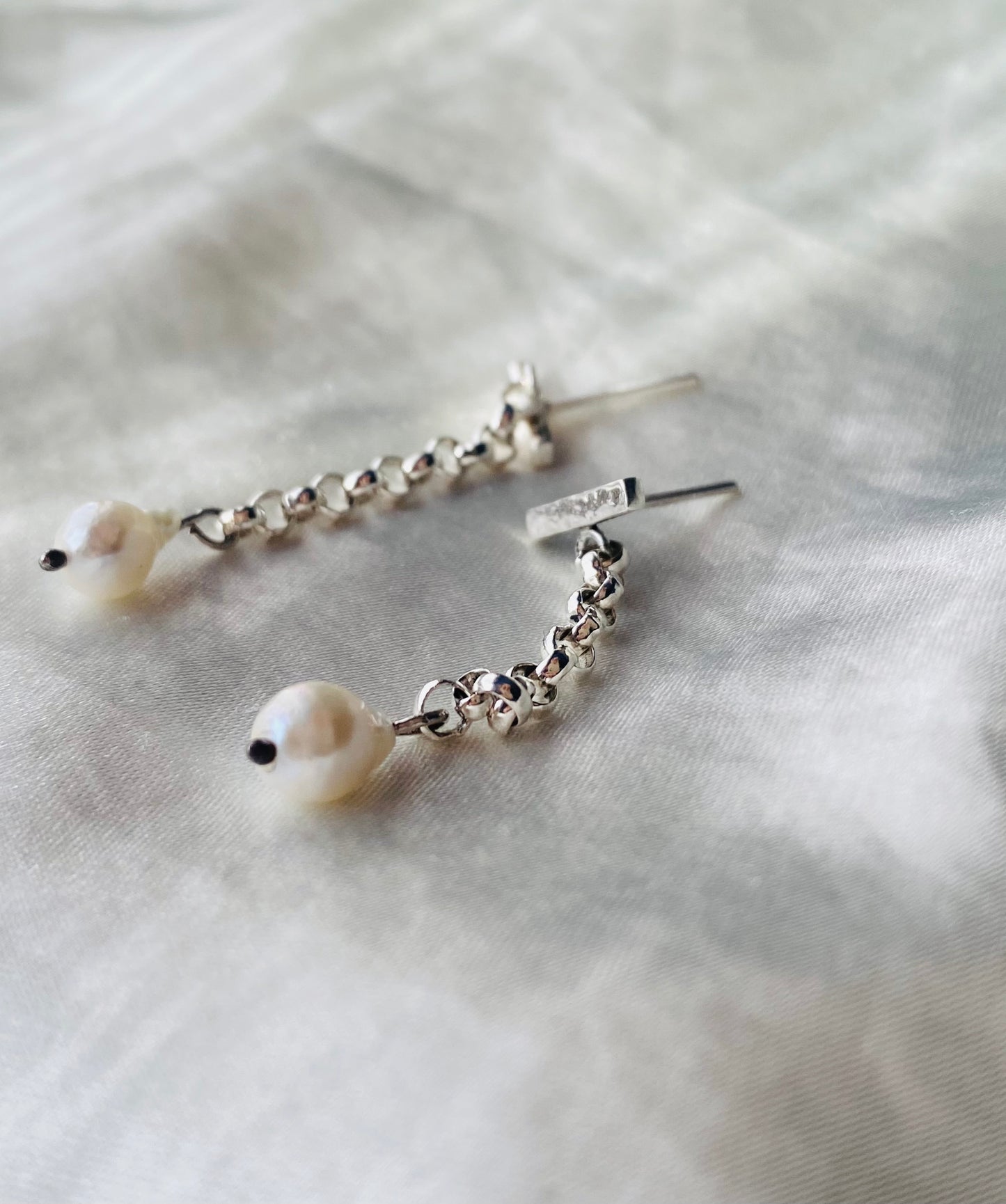 Aros Perlas In Chains