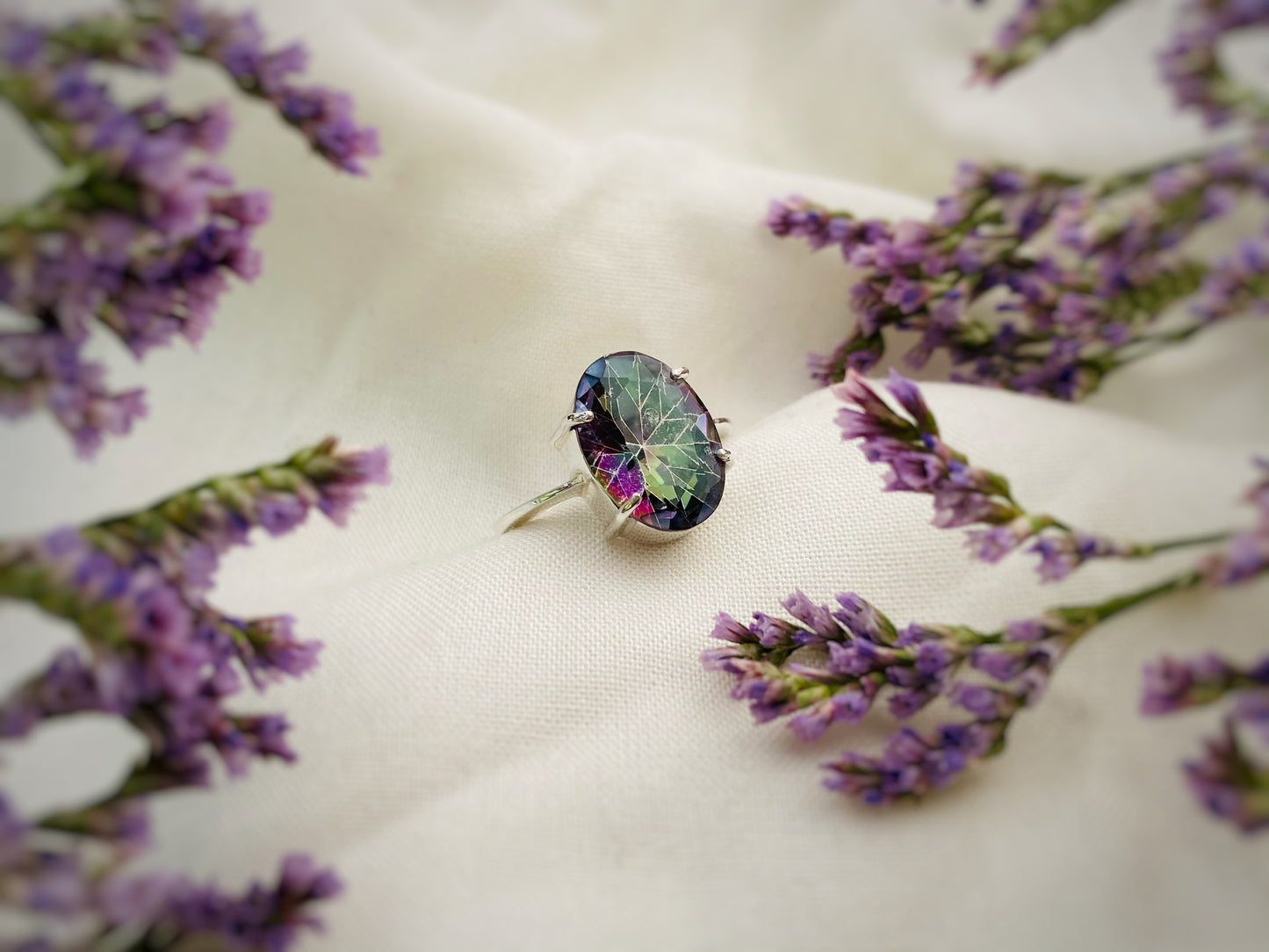 Anillo Topacio "Mística Artemisa"