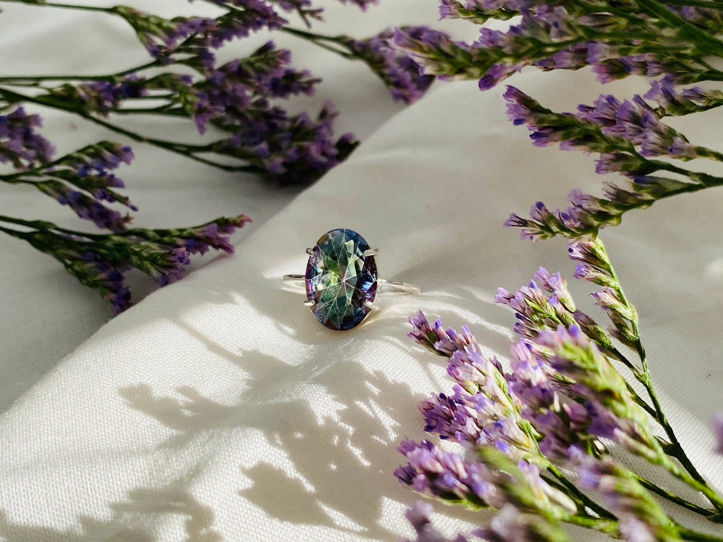 Anillo Topacio "Mística Artemisa"