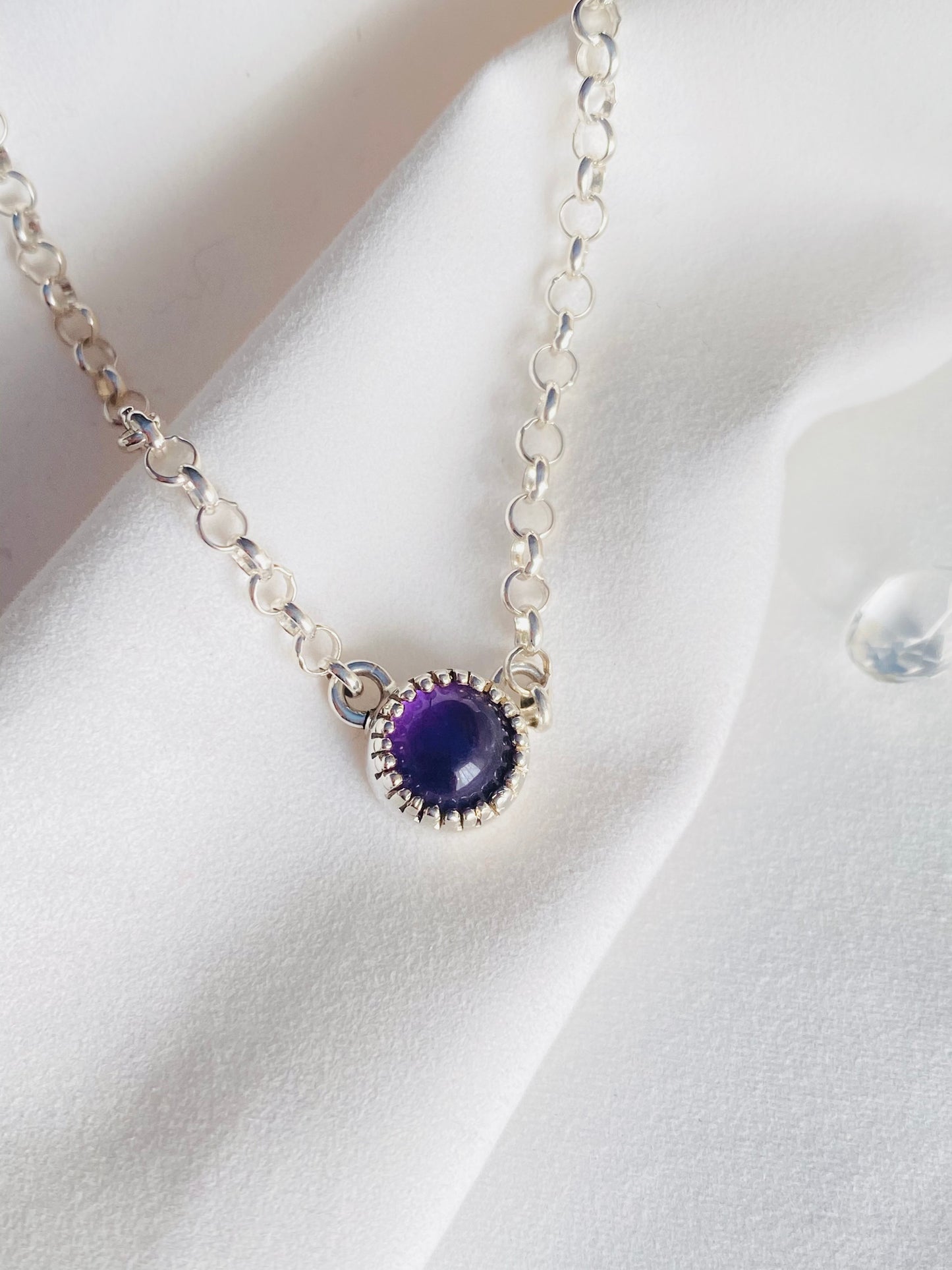 Punto de Luz Petite Amatista