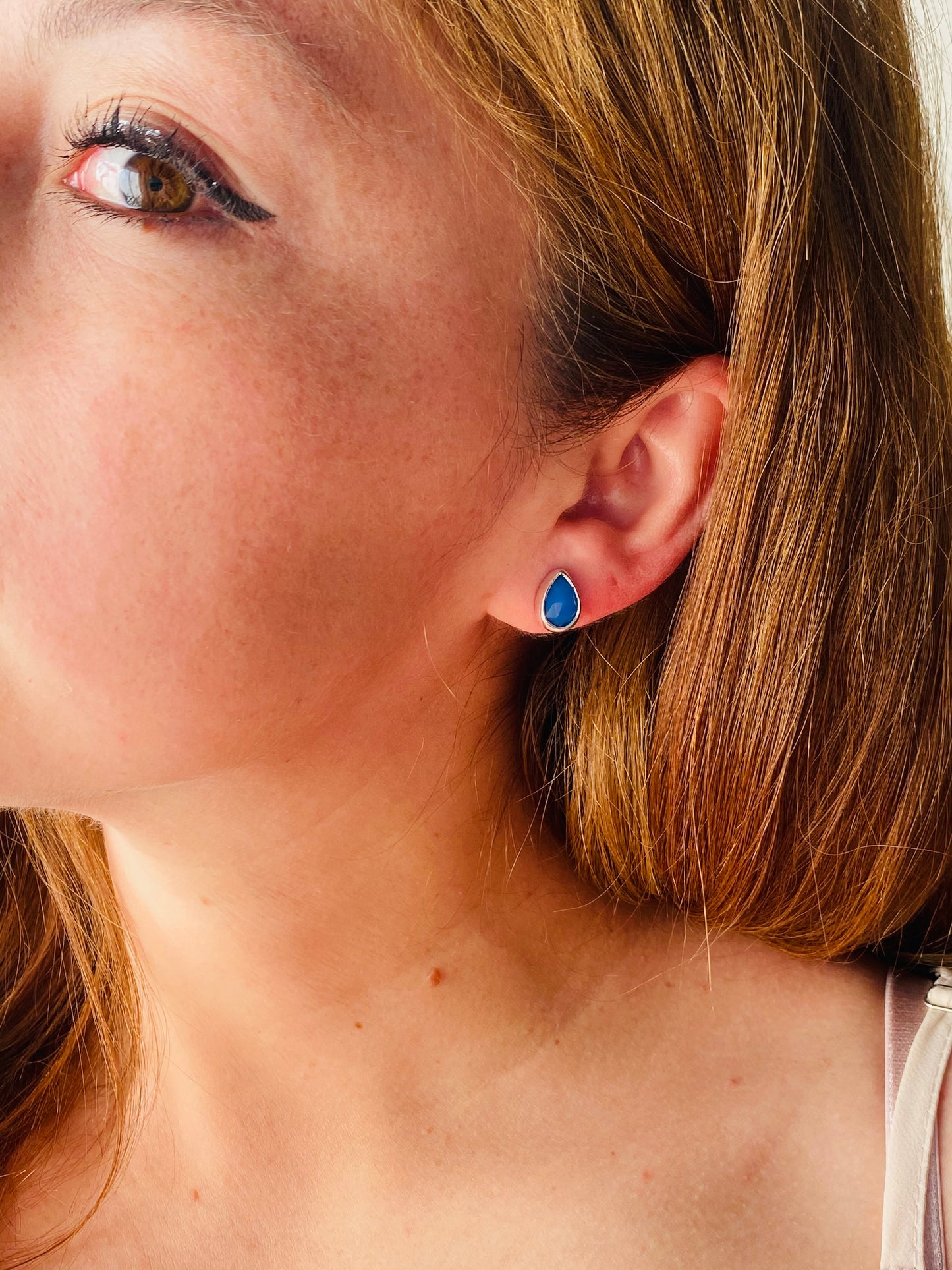 AROS PETITE GOTAS DE CALCEDONIA AZUL