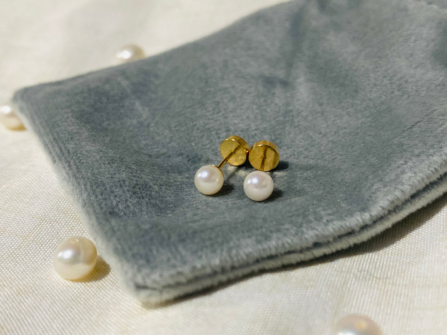 AROS ABRIDORES ORO AMARILLO 18K / PERLAS 4MM