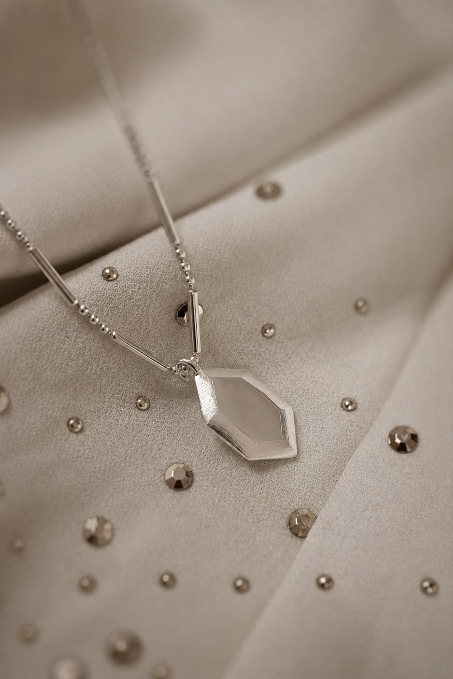COLGANTE LUMINARA GEMA HEXAGONAL