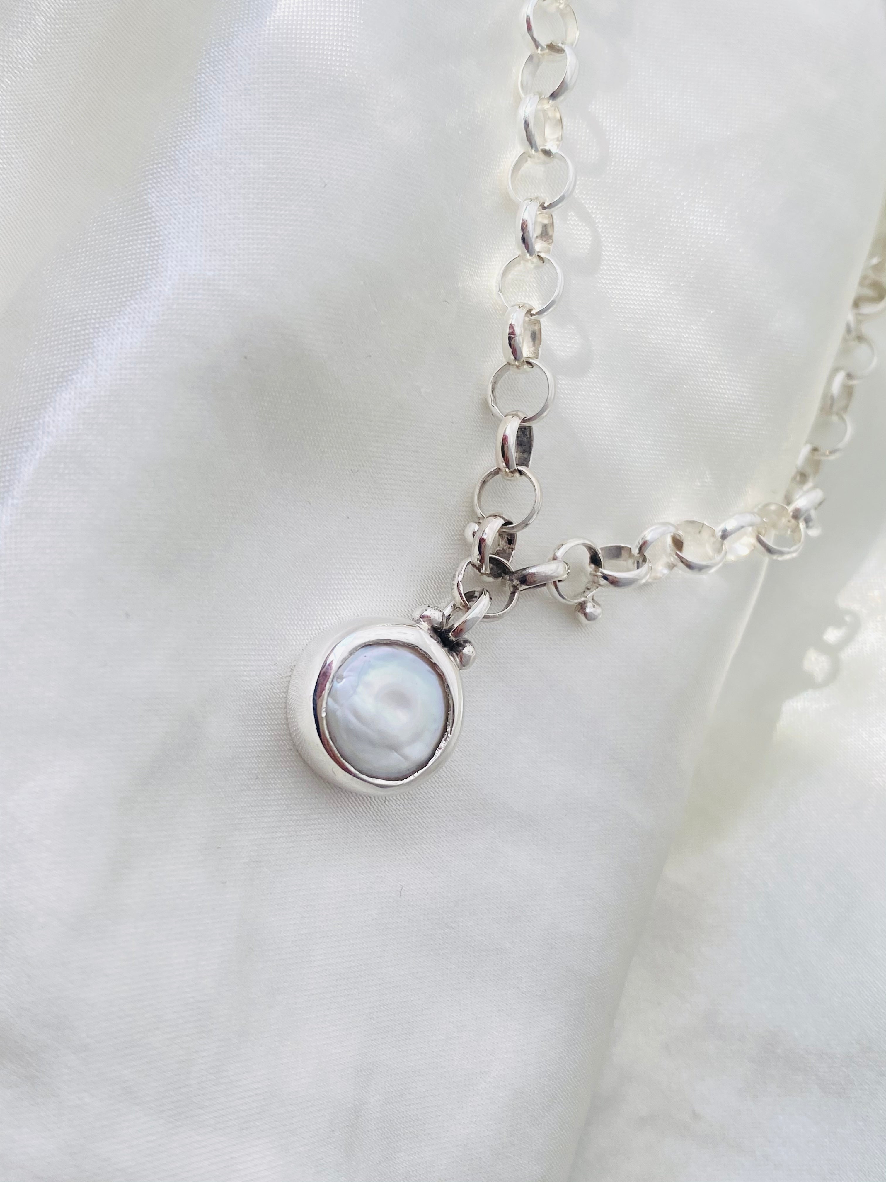 PULSERA TESORO PERLADO