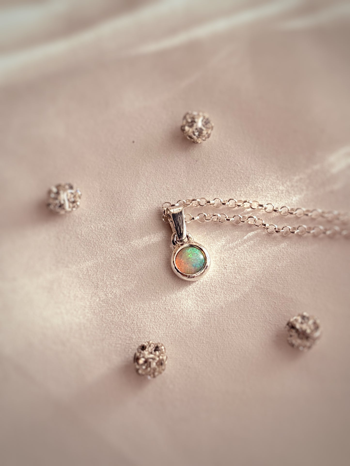 PUNTO DE LUZ MILRAYAS OPALO ETÍOPE