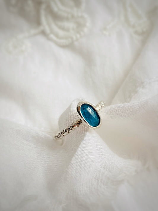 ANILLO REFLEJOS CELESTIALES APATITA