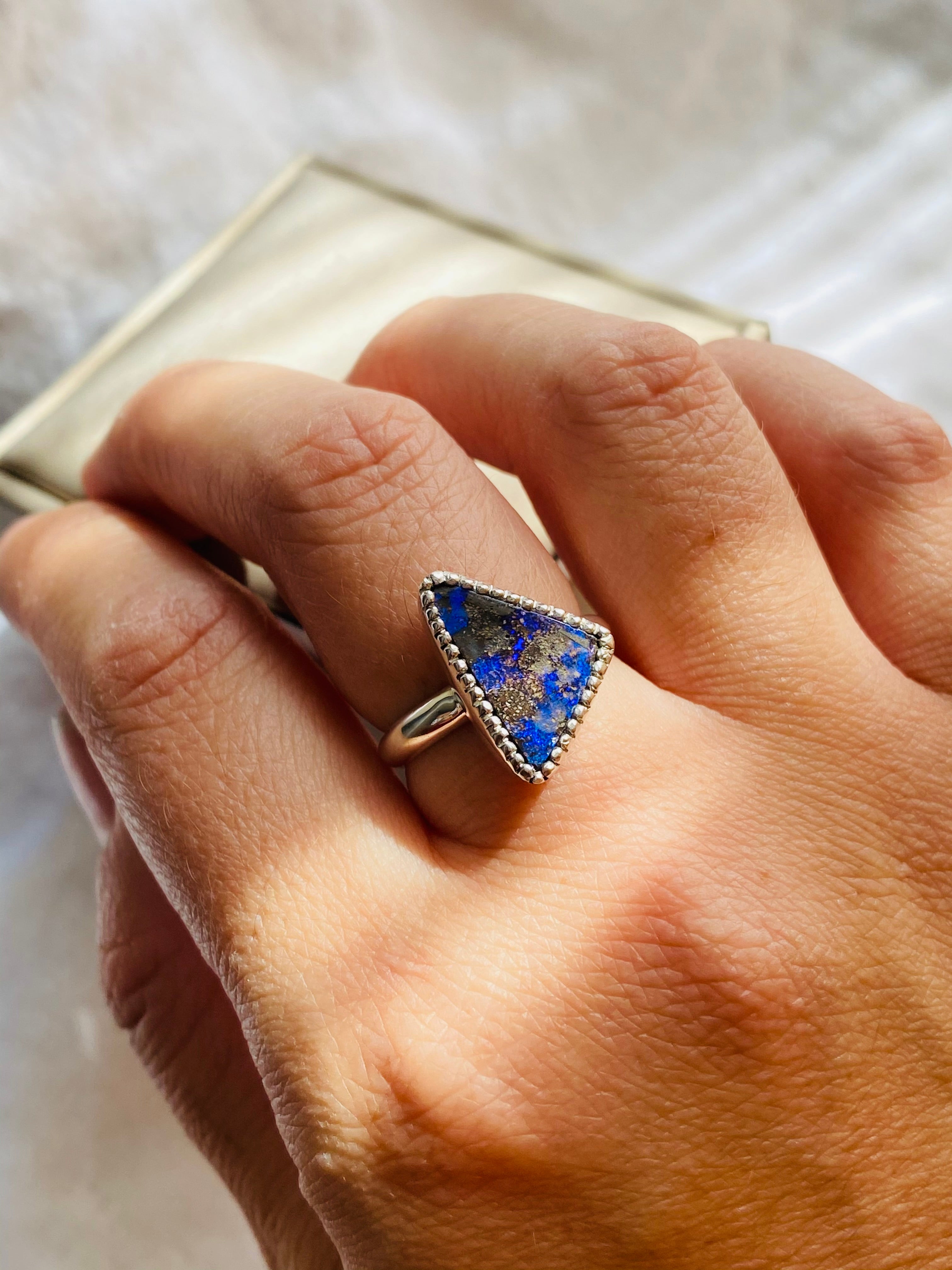 ANILLO CELESTIA OPALO AUSTRALIANO