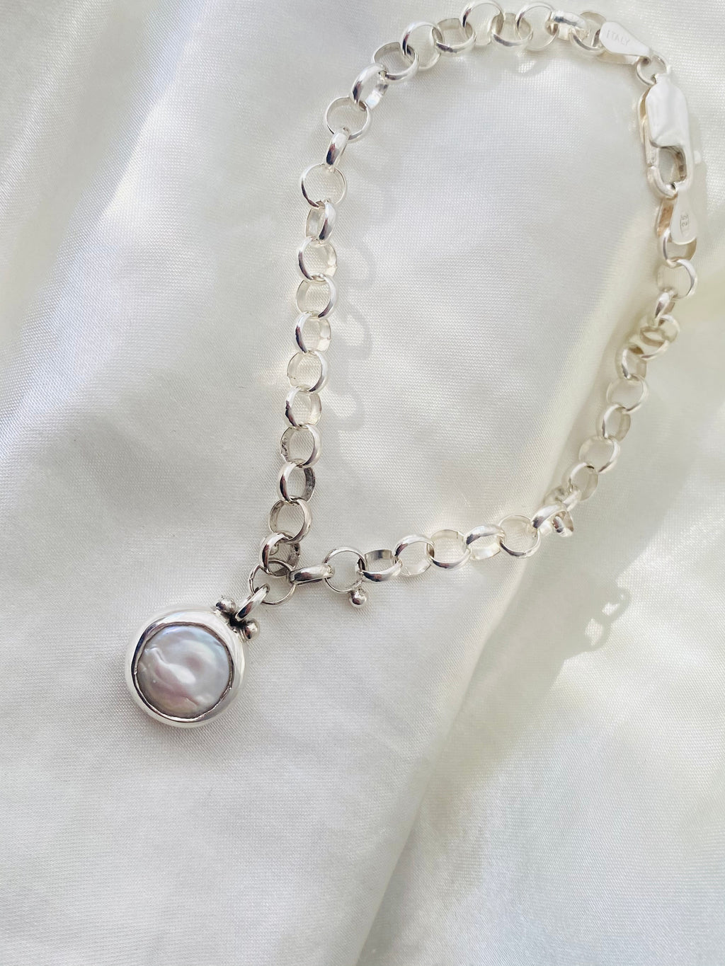PULSERA TESORO PERLADO