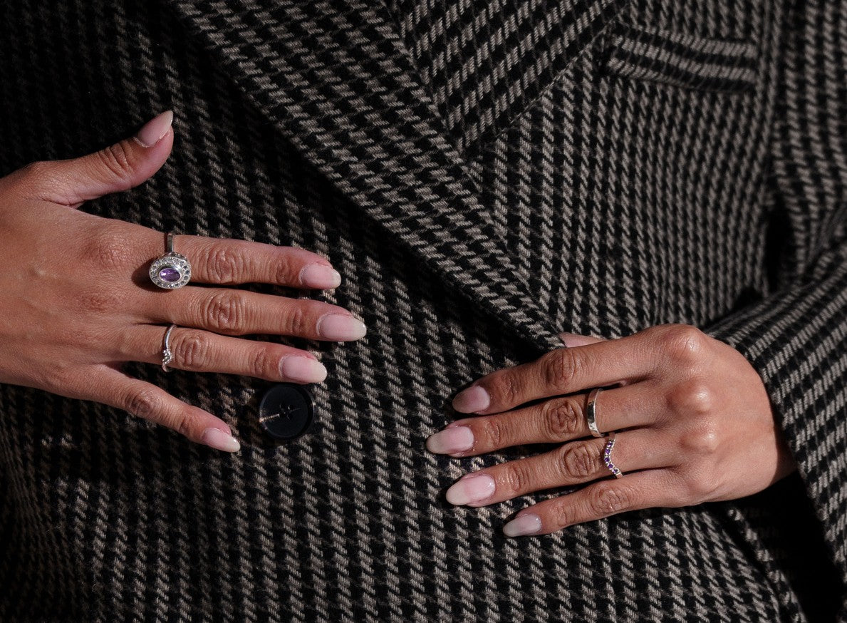 ANILLO LOVELY TWIST CINCO AMATISTAS