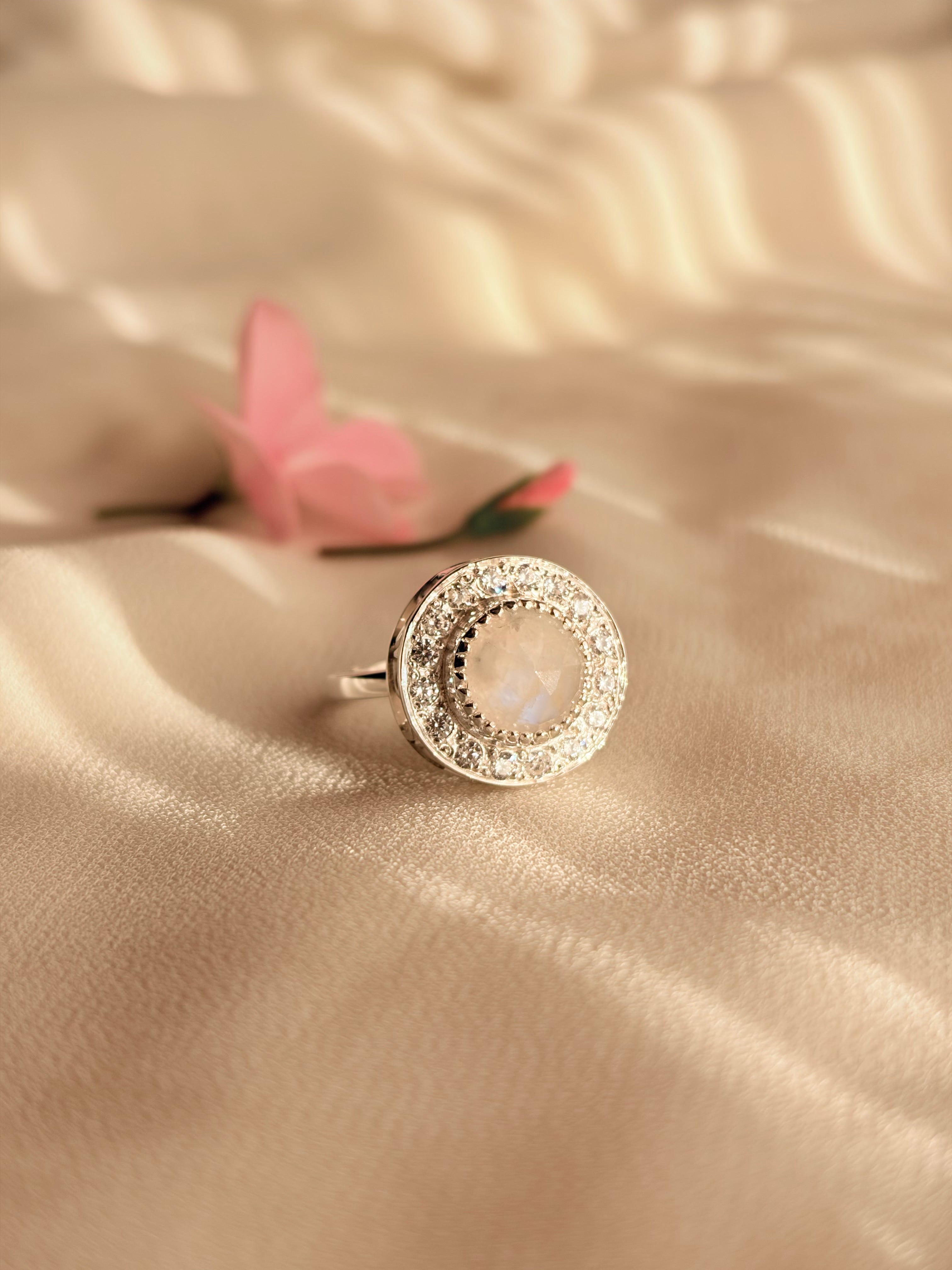 ANILLO CALEIDOSCOPIO PIEDRA LUNA