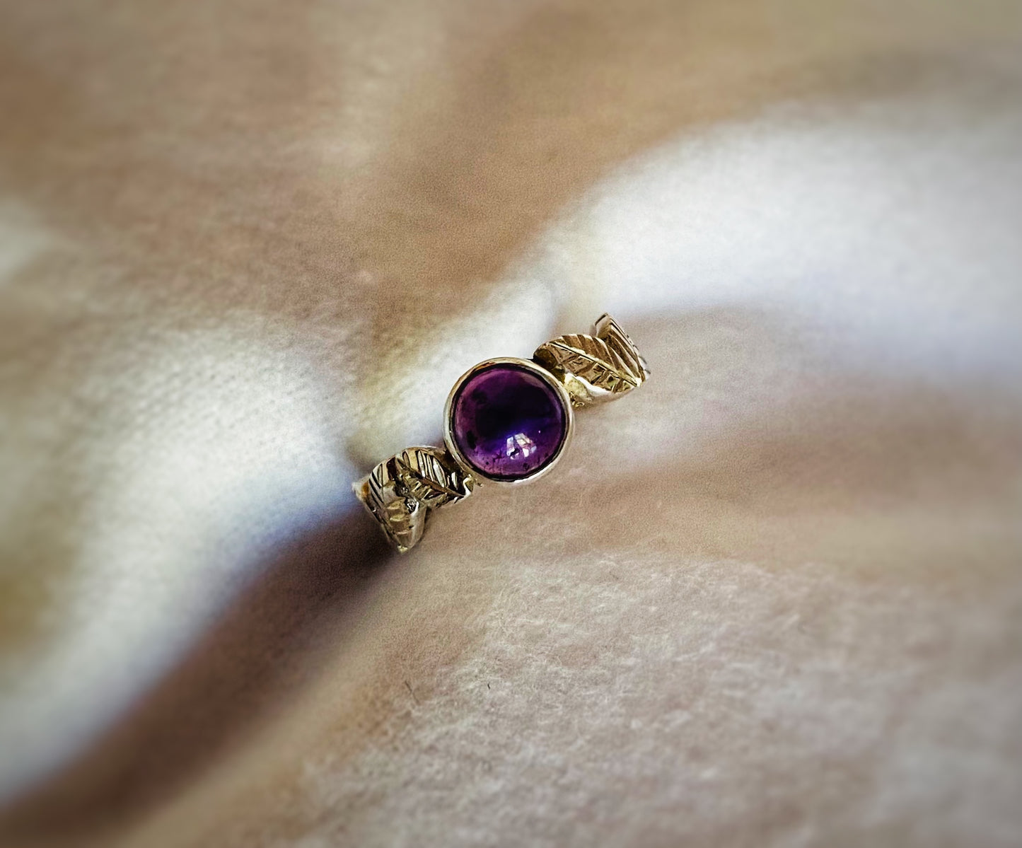 Anillo Hechizo de Protección Amatista