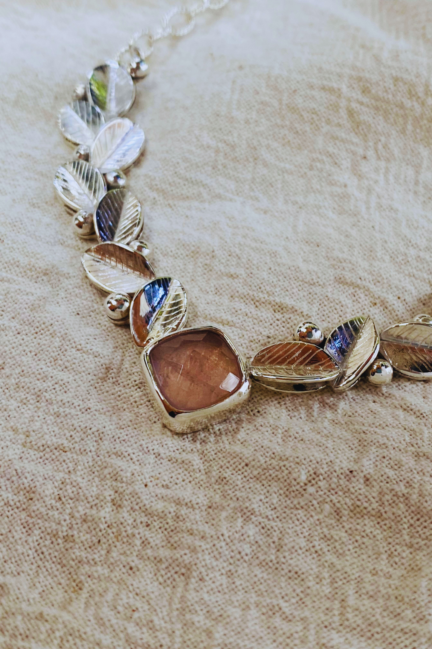 COLGANTE NATURA OLYMPEA CUARZO ROSA