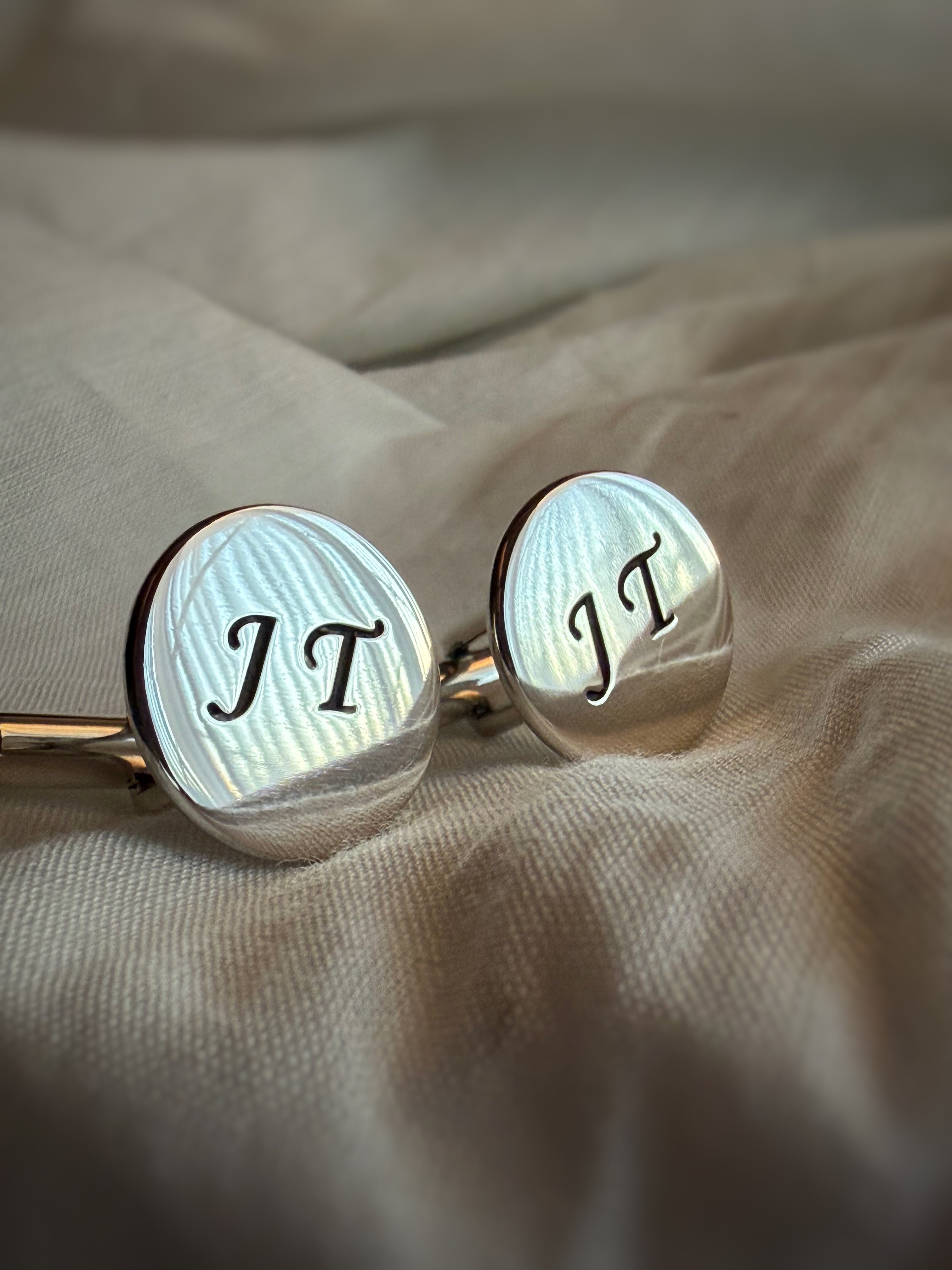 COLLERAS PERSONALIZADAS INICIALES/MECANISMO U