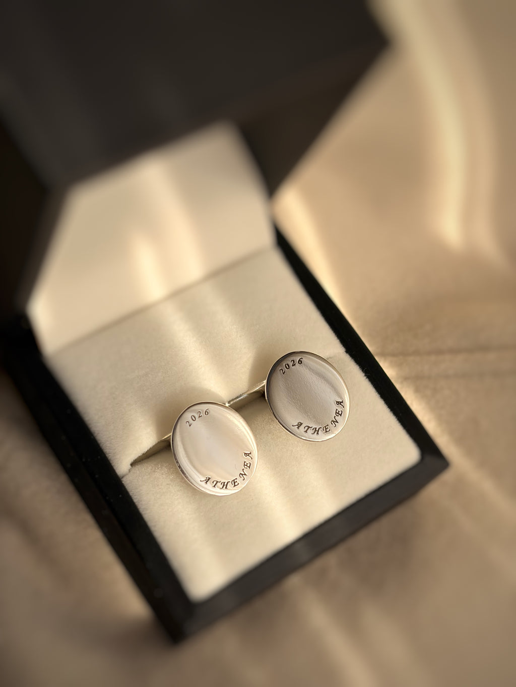 COLLERAS PERSONALIZADAS OVALADAS INICIALES/MECANISMO U