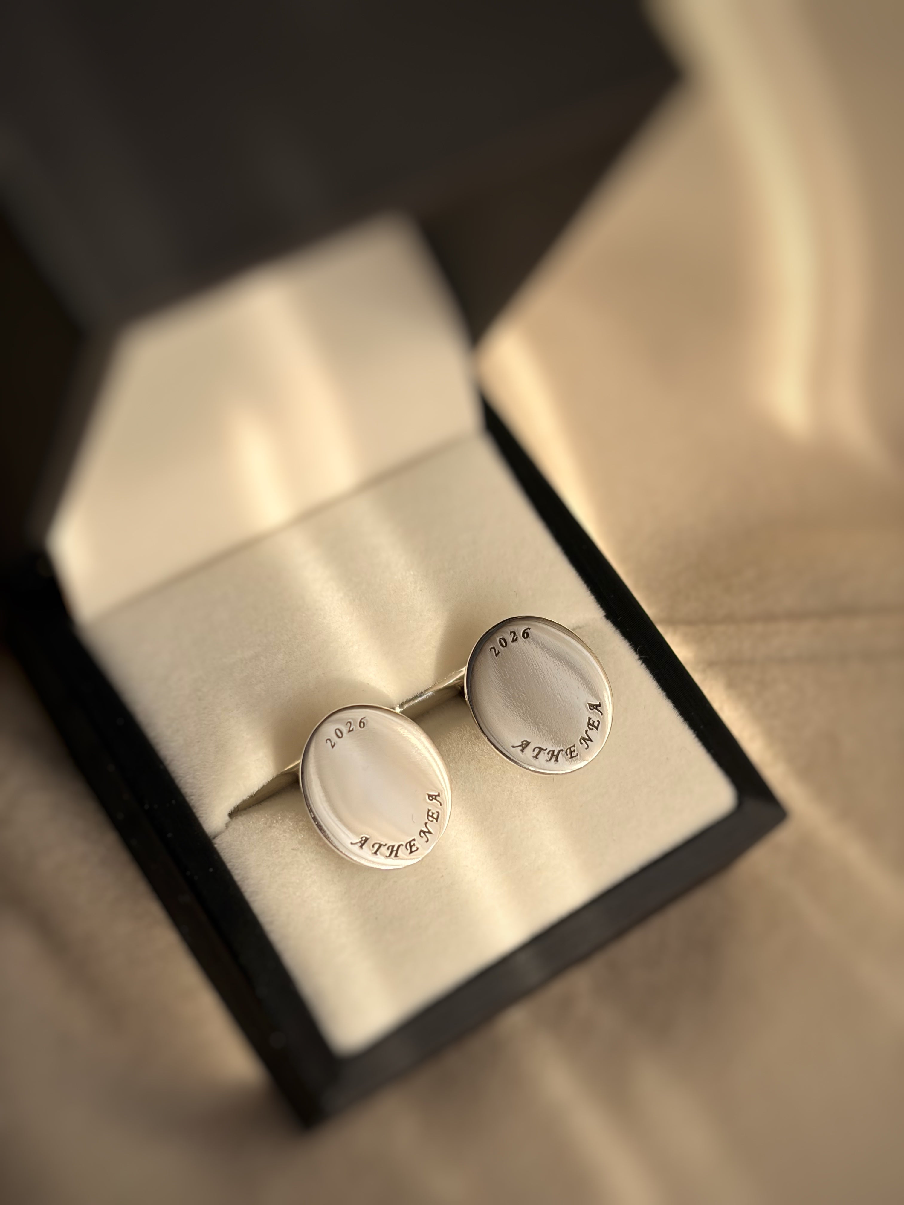 COLLERAS PERSONALIZADAS OVALADAS INICIALES/MECANISMO U
