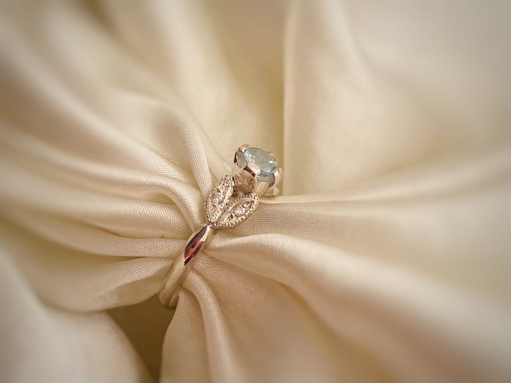 ANILLO TOPACIO "ÁGAPI" CELESTE