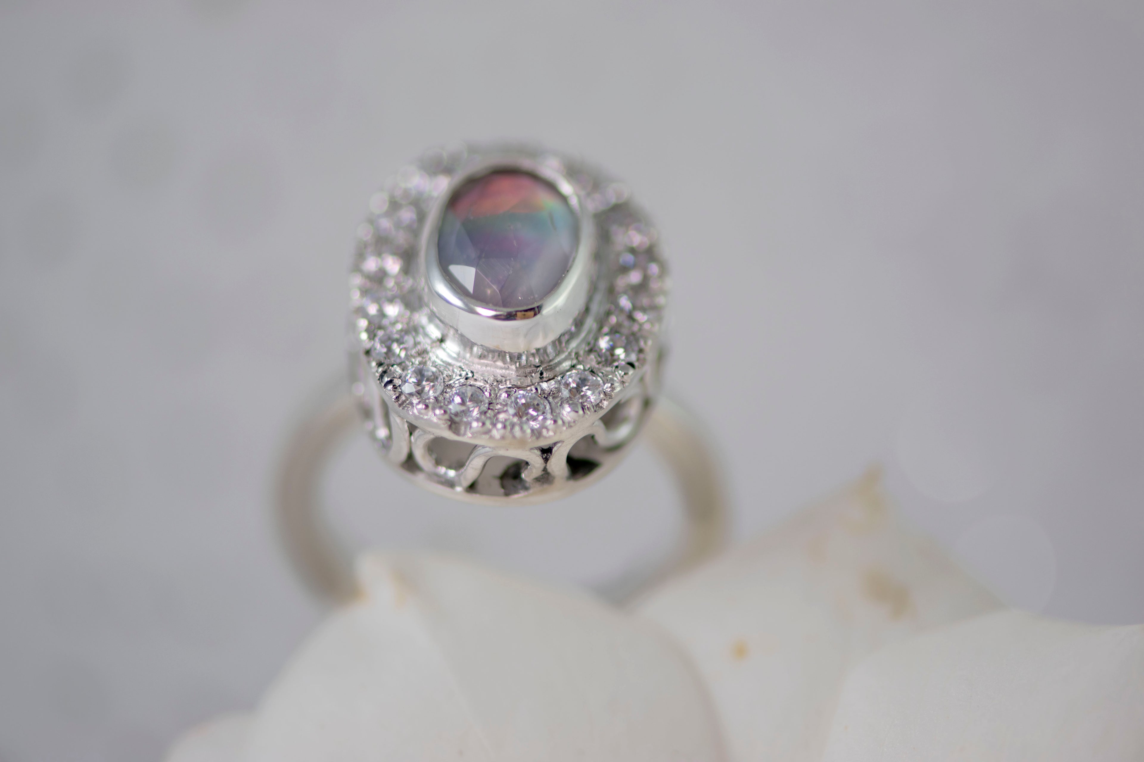 ANILLO CALEIDOSCOPIO ROSA DE ÓPALO AURORA